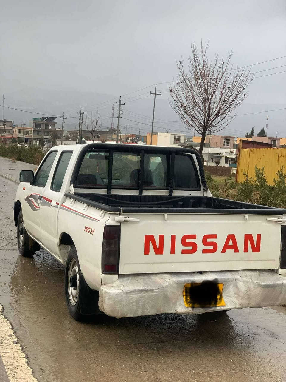 ریکلام
نیسان پیكاب  مۆدێل 2012 بۆ فرۆشتن.
 مەكسیكی 
دەعامی ناڤارا كامل پارچە ڕەشە لەسەر ساغی
شان و. سەقفی هیچی پێوە نیە
 دەعم و لێدراوی نییە
گێڕو  مەكینەی بەشەرت  نەكراوەتەوە
تەقەو ڕەقەی بەشەرت کامل پێشی تازە داگیراوە
سەنەوی بەسەر چووە ژینگەی پێشوی دراوە
بۆ زانینی نرخ ژمارە 8 لەکۆمێنت دابنێ.
ژ.ت ***********
ڤایبەریشی لەسەرە
شوێن سلێمانی/ پیرەمەگروون
