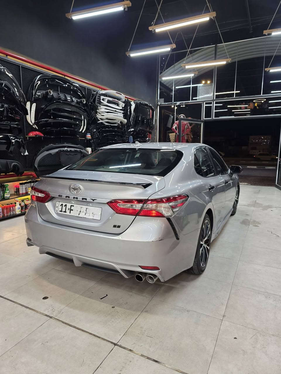 كامري 2019 بانزين
السلام عليكم

كامري SE Plus 2019

بانزين فقط

ماشية 135الف كيلو

رقم بغداد

حادث جاملغ و بنيد

رقم الشاصي: 4t1b11hk7ku223094 

مواصفاتها :      

 بصمة دخول ذكي

بصمة تشغيل

فتحة سقف

رادار انامي

رادار جانبي (نقطة عمياء)

كرسي السايق كهرباء

السيارة جاهزة من كلشي و مداريها

مكاني النجف

سعر 170 و بيها مجال

رقم واتساب للتواصل

***********
