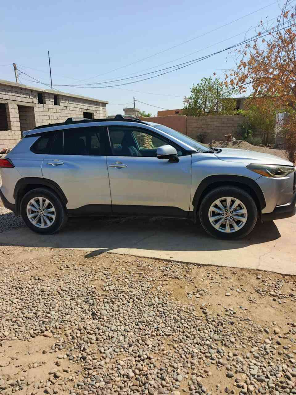 السلام عليكم
كورلا كروس2022
مواصفات LE
بصمه
رادارات جانبيه 
السعر160
وبيها مجال بسيط
الضرر بونيد مبدل
بدون دواخل
 ماشيه 48الف
منفيس بأسمي
المكان الزاب قرية اصبيح
للاستفسار الاتصال على***********
