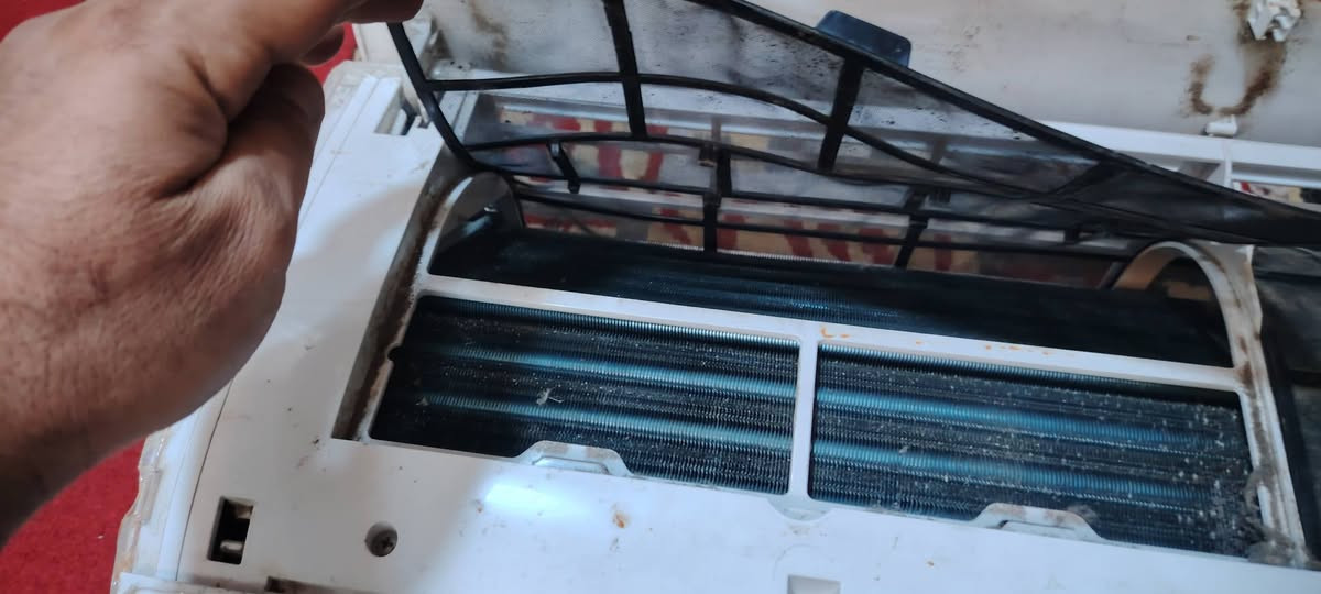 داخليه طن جديده مال جنرال الكترك   كلش جديده
مستخدمه شهرين بس يحتاجلها ريمونت ضاع ايبيعونه بل حيانيه  سعرها ١٠٠ بيها مجال عنوان الجمهوريه ***********
