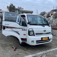 موتور ٣٠٠٠ • جير أوتوماتيك • ٨٨٠٠٠كم