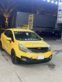 كيا ريو • ٢٠١٣ • ماتور يدخن