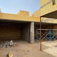 عماريه لبيع جديده كلش حديد ثقيل صار شهرين مفصله طول 6 متر والعرض 10 مت...