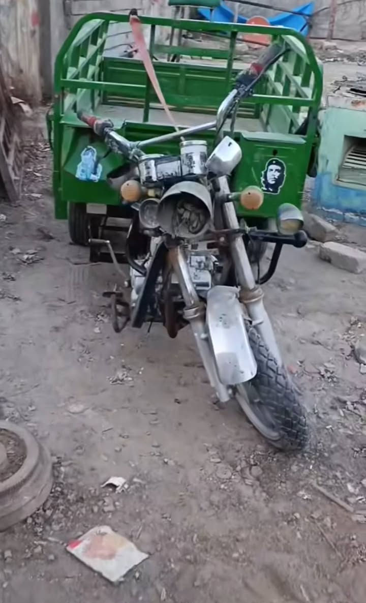 سلام عليكم ستوتات عدد2 لبيع خضره مديل22بيه حادث ولخرة ميدل 19كل شكال ما بيه لون جارد‏ رقم وتساب ‪+9647713372468‬‏   ‏‪***********‬‏ عنوان بغداد مدينه
