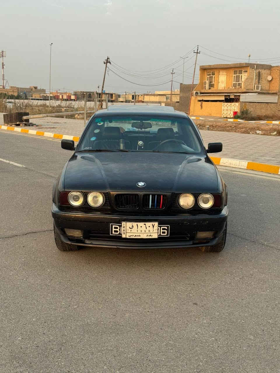 بي ام ٥٣٠ موديل ١٩٩٣ مكفوله فقط صبغ جماليه فول مواصفات تحويل ثاني يوم اي ستفسار الاتصال ***********
