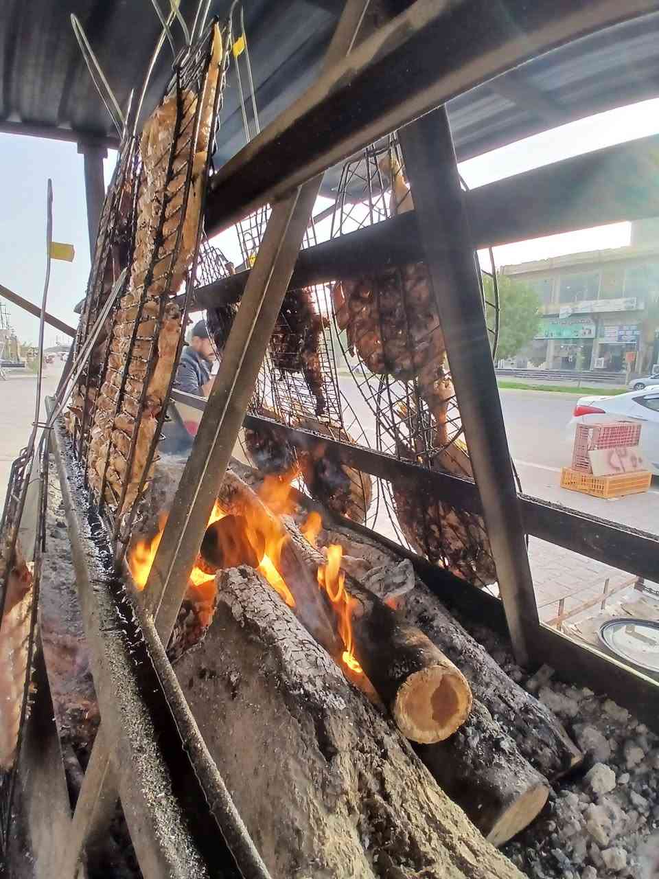للبيع شواية سمك ودجاج
للتواصل ***********
الطول 4مترات
المكان الفلوجة
