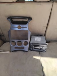 مسجل كيا كارنز٢٠٠٩ مع الإطار للبيع الي محتاجه يتصل على الرقم ٠٧٨٢١٧٨٢٥...