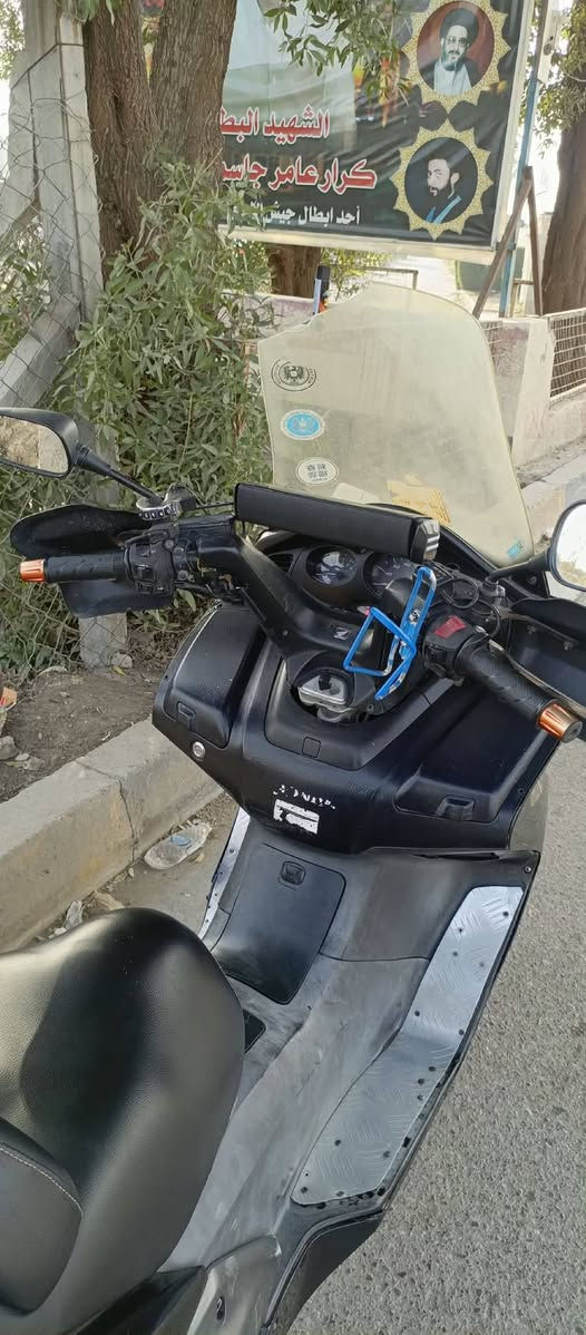 سلام عليكم سلفر 400 مكينه مكفوله عله لفحص شلعه معدل طير 180 اي نقص ما بيه وفر اي بياس مكفوله من كلشي لسعر 15وبيه مجال  او ومروس مكاني بغداد زعفرنيه رقمي ***********  احله من صور بل حقيقه
