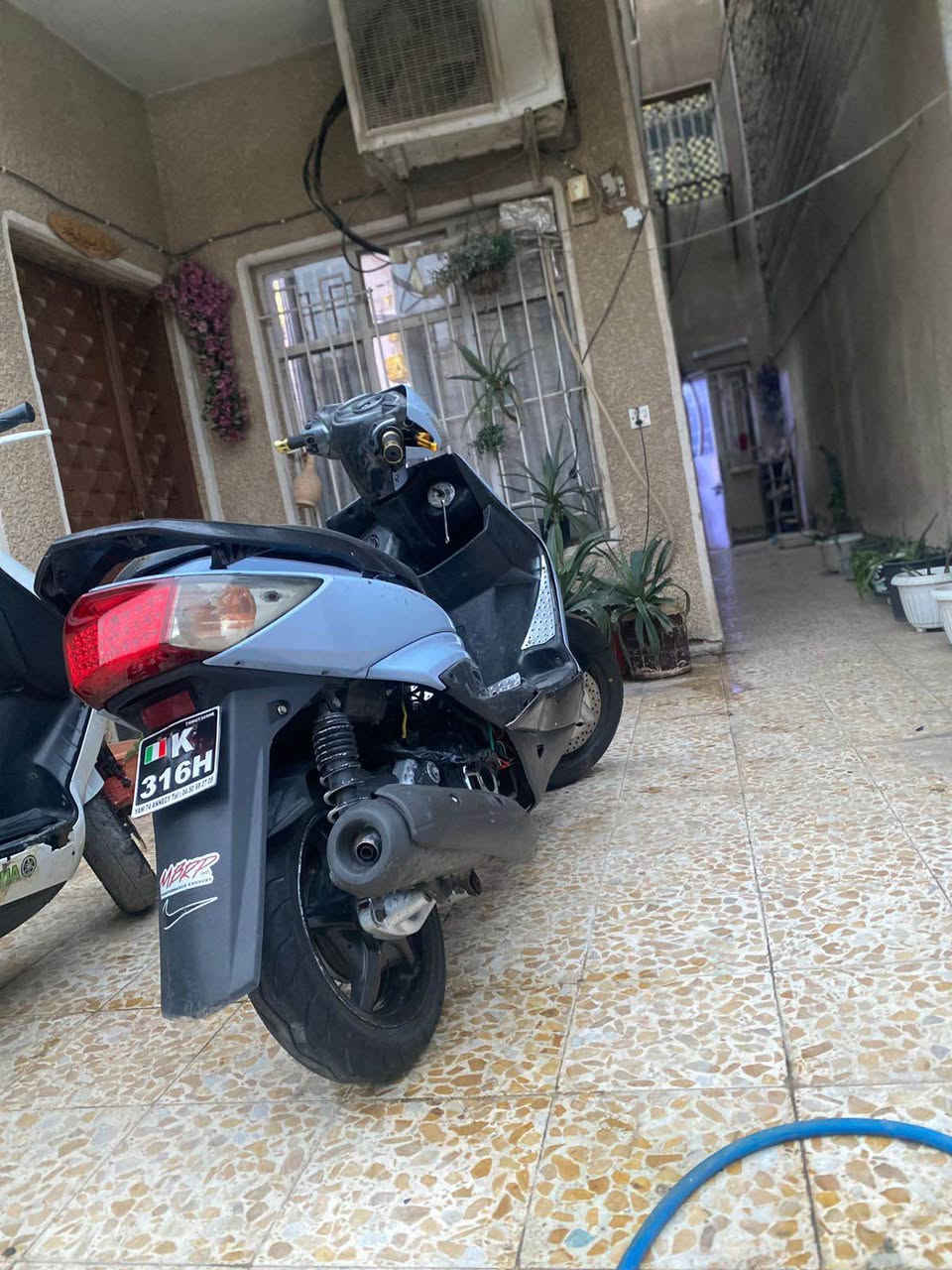 سكنس فحل توزل 
شلعه معدل تشك الكاع
كفرات كامله مابيهن نقص مكينه مكفولة 
كهربائيات كلهه شغاله 
مكانهه بغداد الشعب
رقم *********** Colombo, Sri Lanka
