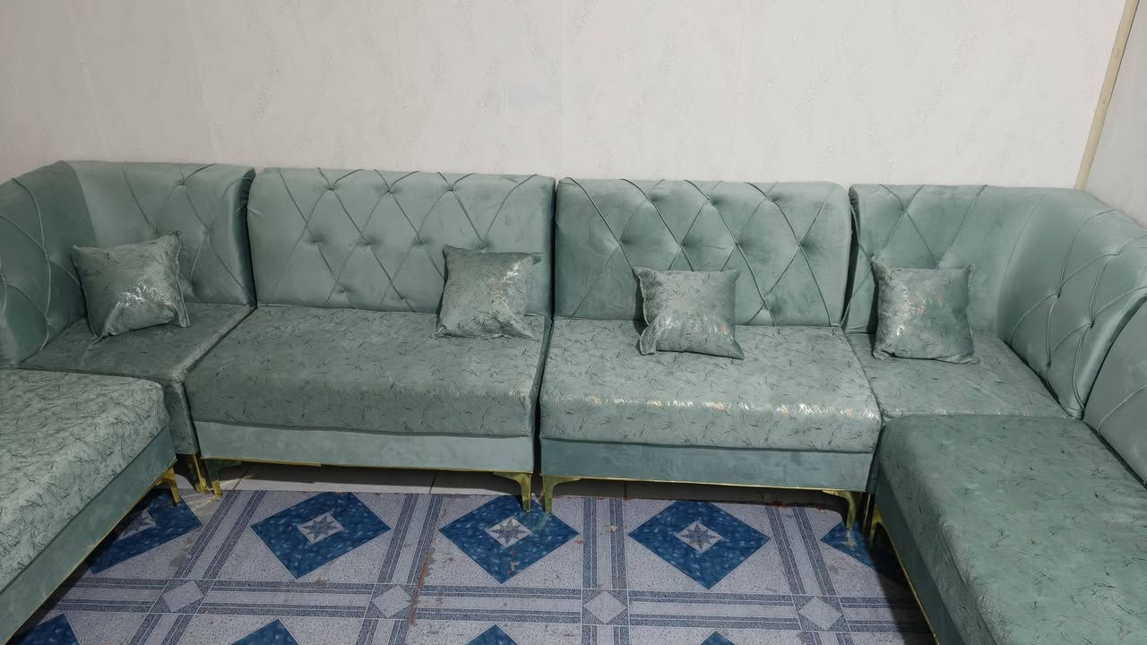 ديوان 10 متر تفصال صارلي 3ايام من اخذته السعر 500 . المكان خمسه ميل


**إذا كنت صاحب هذا الإعلان وتريد حذفه لأي سبب، رجاءا أرسل رسالة إلى الدعم الفني**