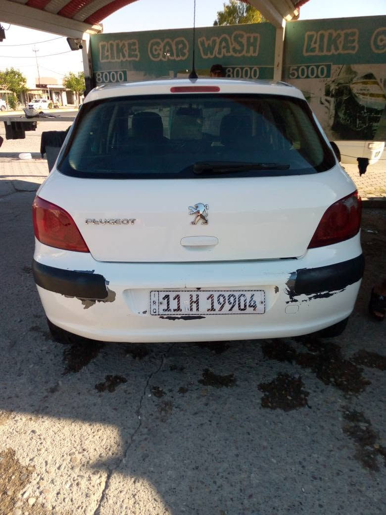 السلامو عليكم اخوان بيجو 307 للبيع موديل 2006كيرمحرك تبريدتتفئ شرت صدر جديد مبدله طخم تايرجديدمبدله كهربائيات كوله شغال رقم اوسنويه اوهزه كوله جديد شاشه تاب كاميره كوله شغال سياره مال مره بئسمها هيهاصاحب السياره المره بيهاكوبون بنزين شرت التحويل اي استفساراني حاضر رقم الهاتف *********** كركوك, العراق
