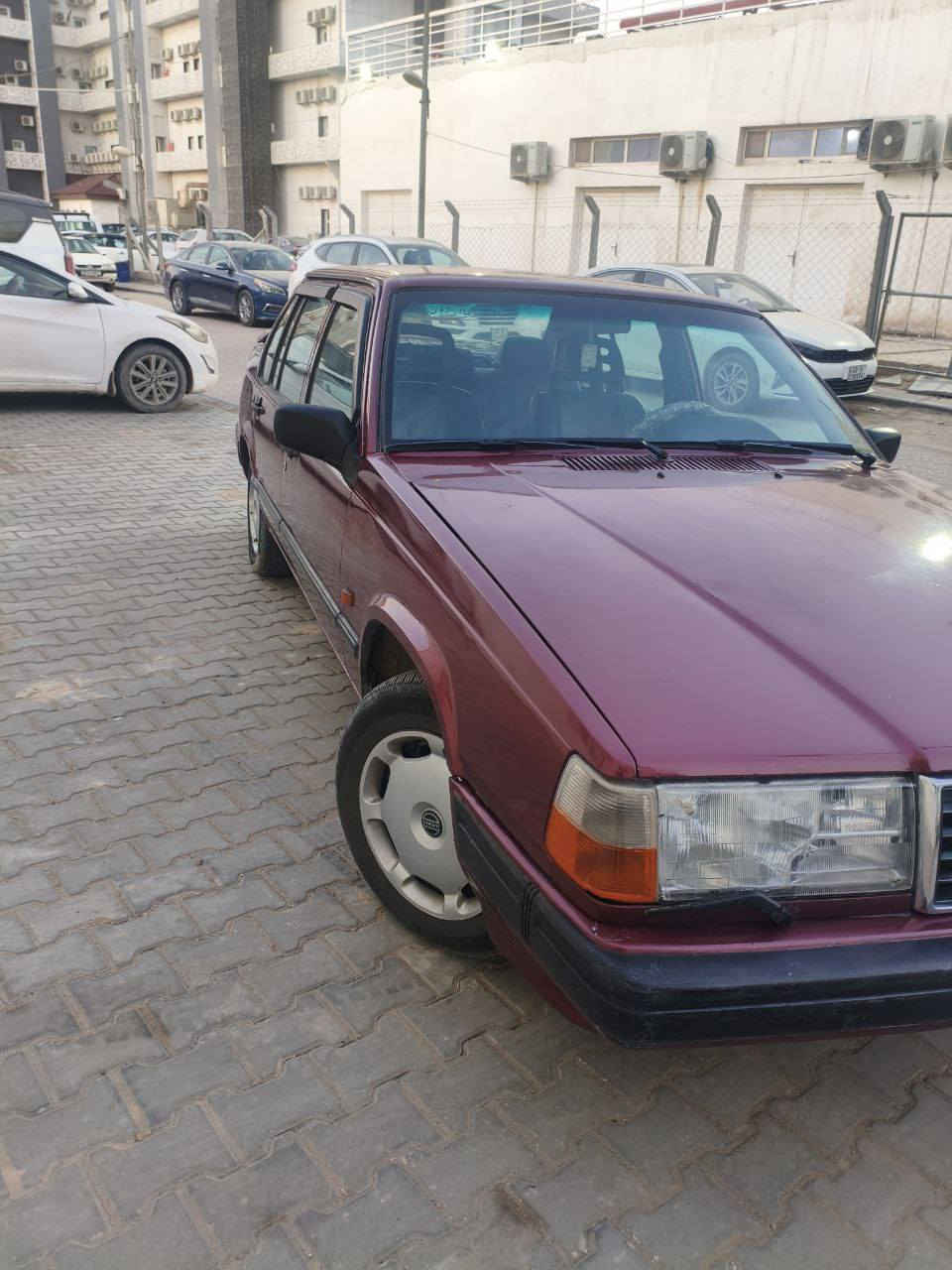 للبيع
السلام عليكم 

فولفو حجم 940 موديل 1992 

(محرك : ونجي )

(منظومة غاز )

مكان السيارة : نجف 

السعر : 50
او بيه مجال 

اي استفسار على الرقم (~***********~)
