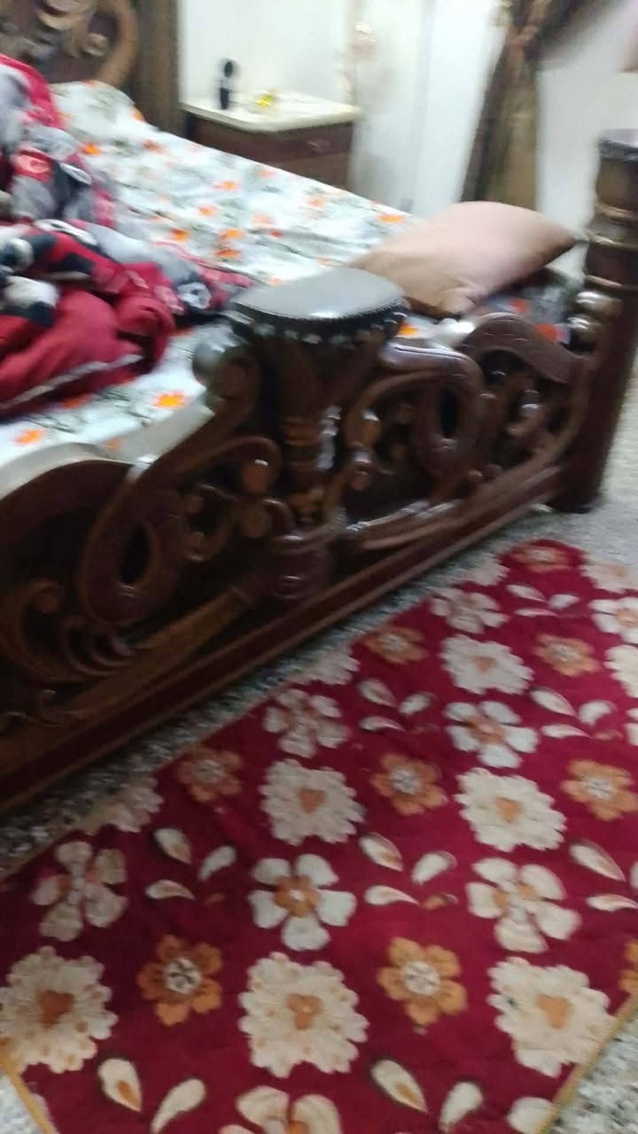 سلام عليكم غرفه للبيع مناسبة مكان سبع لبور ***********
