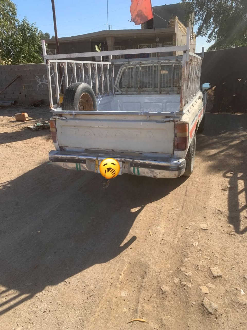 سلام عليكم
بيكم تك مديل 90بسمي
شرط تحويل ثاني يوم 
رقم نكليزي 
تخم تاير 
محرك ثري واي
هستوني سمكرت دوسات 
مكاني كوت دجيلي 
تصال علرقم ***********
خاص مفتوح
