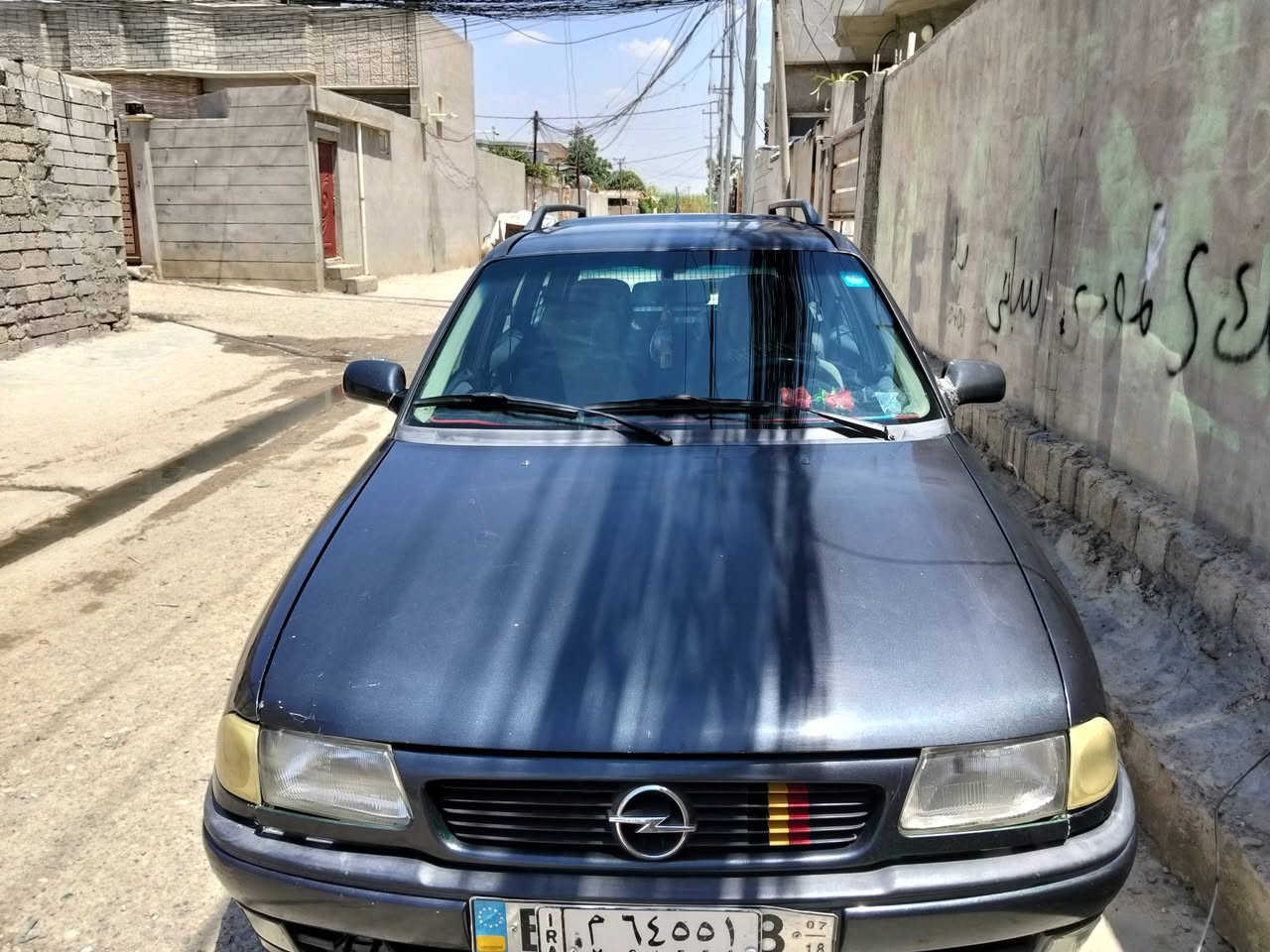 السلام عليكم وبل استرا ستيشن موديل 1996 لون أسود وارد ياباني يعني اصل تبريد كوبليسر موجود بي نقص رهديتر مرواحه مال تبريد فقط رقم نينوى سنويه لغايه 2027 عنوان موصل ايسر حي الرشيديه السعر 55وارقه بي مجال للطيبين *********** واتساب
