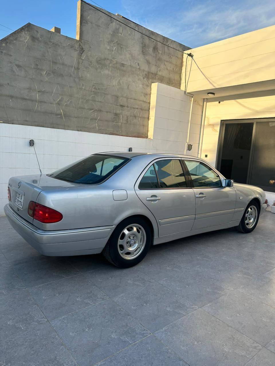 مارسيدس ام عيون320موديل 1996 محدث 2000 كيرو محرك خراطيم 6 سلندر بلادي رقم اربيل دولي سنويه هزه ليغايه 2030 بسمي سياره صبغ عام للجمالي فقط كشنات جلد كهربائي جامات كهربائي شغال سياره جاهزه 75 بي مجال  *********** مكاني كركوك كركوك, العراق
