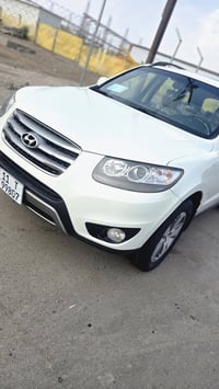 سنتافي موديل 2012 خليجي مكفوله سياره من صبغ وبارد وضربه وتبديل كفاله ع...