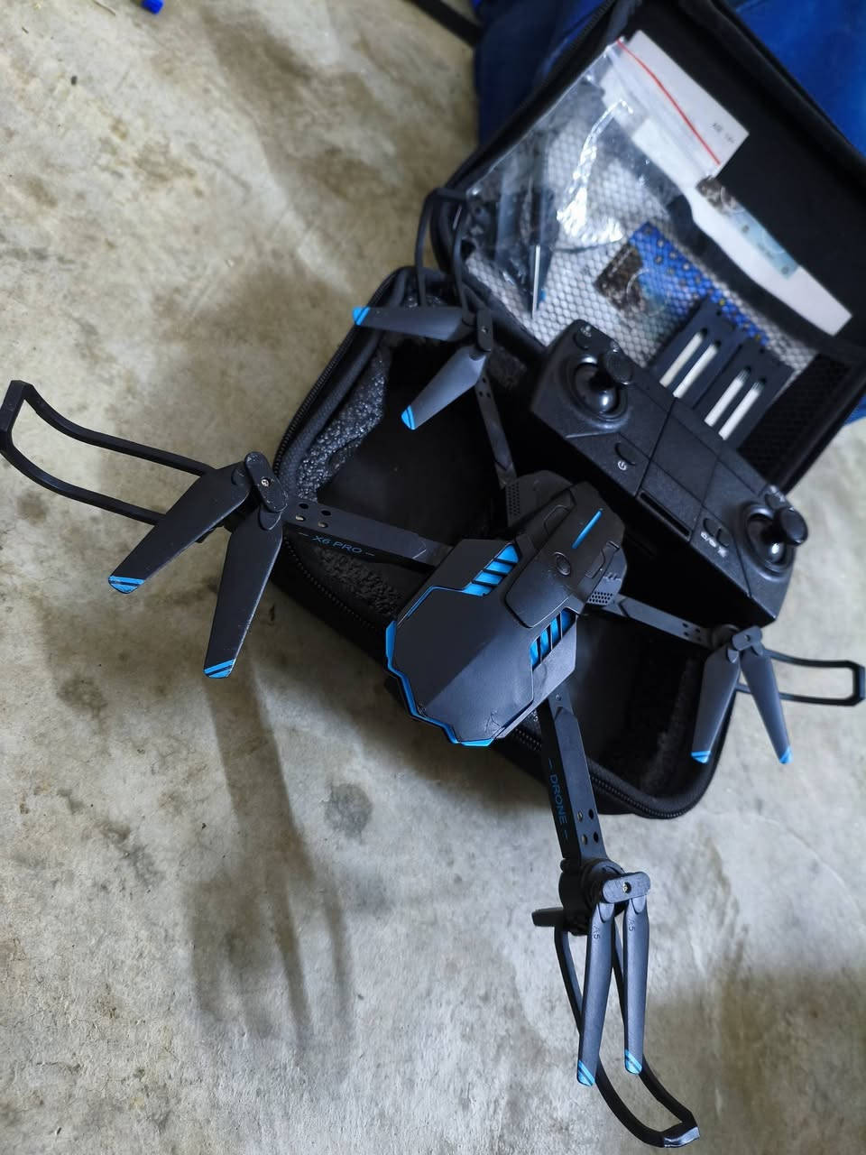 درون البيع مستعجل سعر 40 بيها مجال درون جديد وا شغال على كفالتي شاري يجي خاص او واتساب ***********
