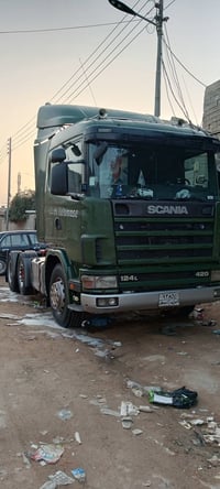 للبيع سكانيه مديل 2004تخم تاير مكفوله كفاله عامه مكينه انجكتر كير 4x4ا...