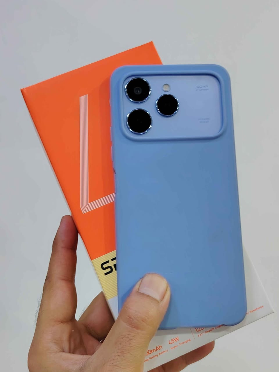 السلام عليكم للبيع تكنو سبارك 40 استخدام اسبوع ذاكرة 256 ملحقات كارتون وكيبل شحن وكفر اصلي ولاسق الشركة فقط راس شحن مفقود السعر 140 الف مكاني البصرة *********** البصرة, العراق
