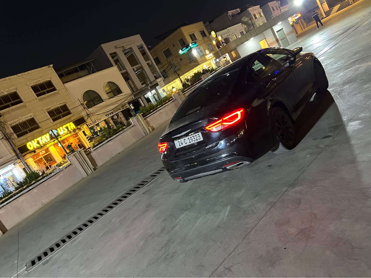 كلايزر S200 سياركه زؤر توندو بيكيشيه ديناريك مسرفي سناعي تيدانيه دوو پارجي كليري ئمريكايه تؤزيك ناو بتاني سكنيشي بؤياغه دوو پارجي بيلادي گؤراوه بشرتي هموشتيك ديفرؤشم وكالو بناو كردن به شرته بؤزانياري زياتر پيوندي بوو رقمه بكه *********** أربيل, العراق
