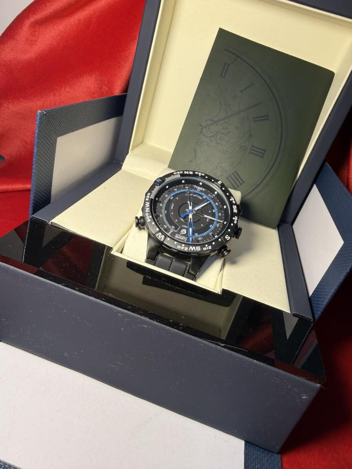 بسم الله الرحمن الرحيم
✨ ساعة Timex Intelligent Quartz ✨

🔹 بوصلة + مقياس حرارة + مد وجزر
🔹 كوارتز – بطارية
🔹 نظافة ممتازة ومقاومة للماء
🔹 مثالية للرحلات والأنشطة الخارجية

📌 ملاحظة: لسنا تابعين لأي شركة أو علامة تجارية، نحن اسم مستقل فقط.

📞 للتواصل: *********** / ***********

📱 تابعنا:
• إنستغرام: https://www.instagram.com/18_19hussen?igsh=MTRpc3I2ajMxOHFwcg%3D%3D&utm_source=qr

🚚 توصيل مجاني لجميع محافظات العراق
💰 السعر: 200,000 دينار شامل التوصيل
