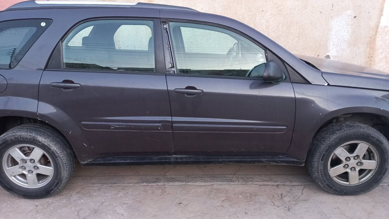 سلام عليكم
كوينكس 2008
رقم بغداد 
محرك 3400 6 سلندر 
كهربائيات شغالة 
تبريد شغال 
حدادية جديدة
تخم تاير جديد
تخم ويل
بس بيها كازكيت
مكان ميسان العمارة
سعر 65 وبيها مجال 
رقم ***********
