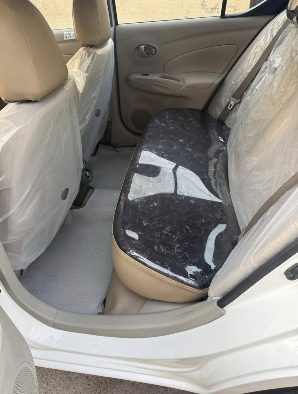 للبيع نيسان سني 2025
ماشيه ٤٥ الف 
سياره باسمي تحويل ثاني يوم 
السياره مكفوله والحقيقه احله من الصور 

العنوان / بغداد / الغزاليه 
للاستفسار/***********
