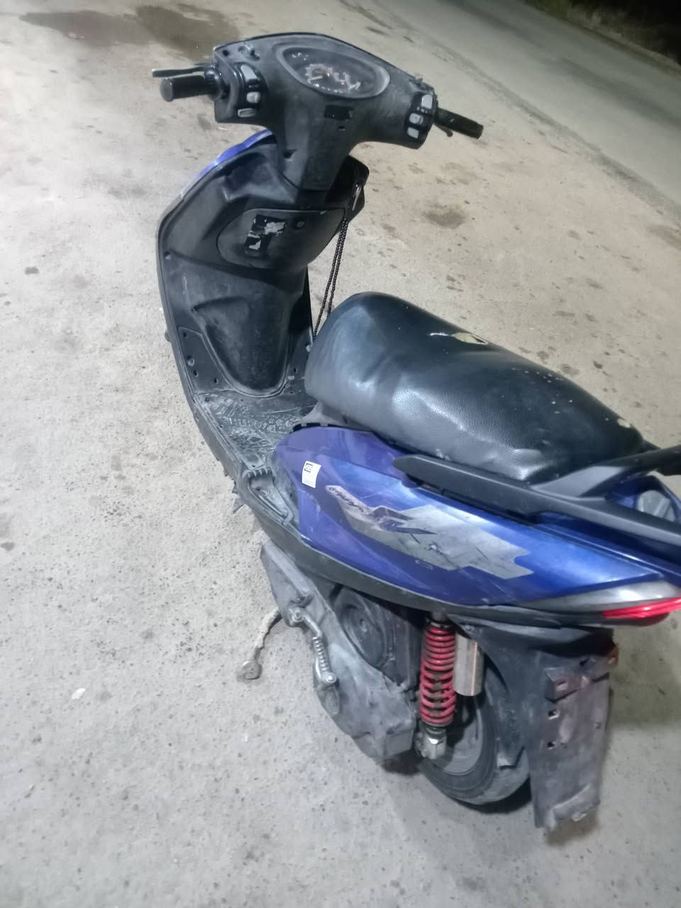 البيع ماكس 140 دراجه بلاديه كهربيات كله شغاله سلف وهندر نكره محرك مامفتوح اخرس لاتبخير ولاشي شلعه ومعدل سعر 350 وبيه مجال 
مكان بغداد حي النصر ***********
