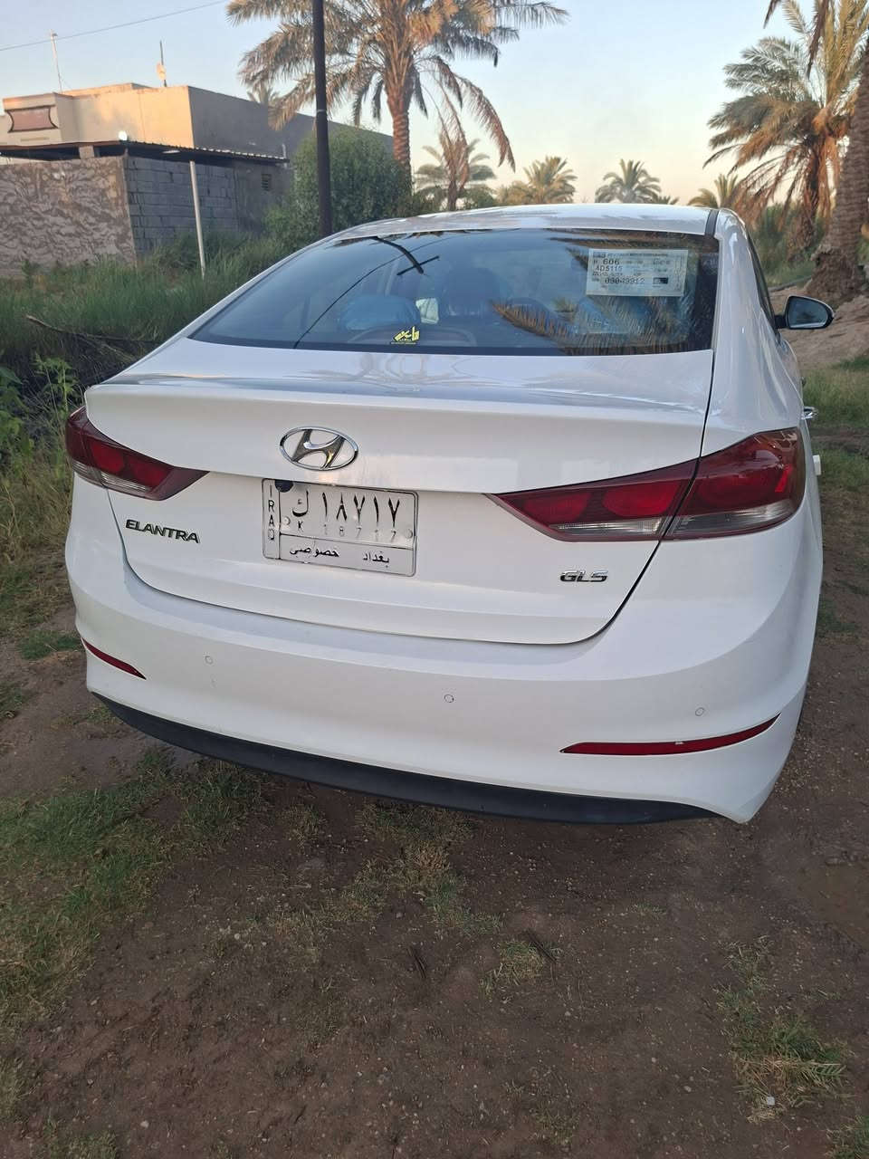 النترا خليجي موديل 2017 كفاله عامه عدا شويه صبغ بالدور الخلفي مال جاملغ
السعر 135 وبيهه مجال 
العنوان كربلاء الحسينيه 
للاتصال فقط ***********
