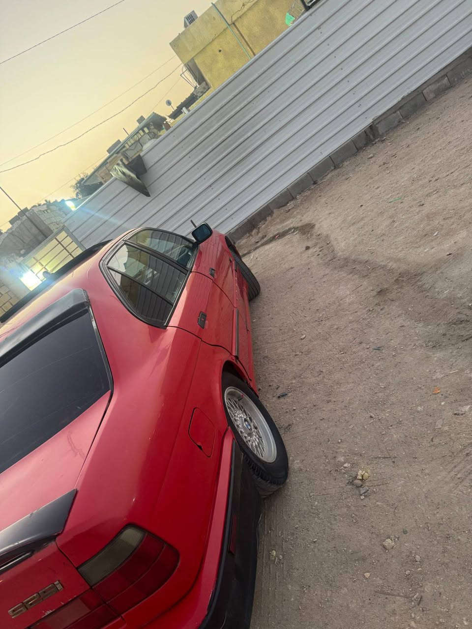 سلام عليكم
بي ام 525 أصل وفصل  باسمي مشروع وطني 
سياره صالي شهر من مسويلها هزه 
مكينه مسكر 525 تك فانوص 
مكينه وكير وحداده بحاله جيده 
تايرات نضاف 
تبريد خير من الله 
سلايت 
منضومه زنون 
جام كهرباي 
صالنصه رياضي 
سعر 55 وبيها مجال كلش قليل 
عنوان بصره ام قصر ***********
