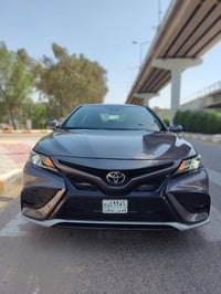 كامري SE • ٢٠٢٢ • مرقم بغداد