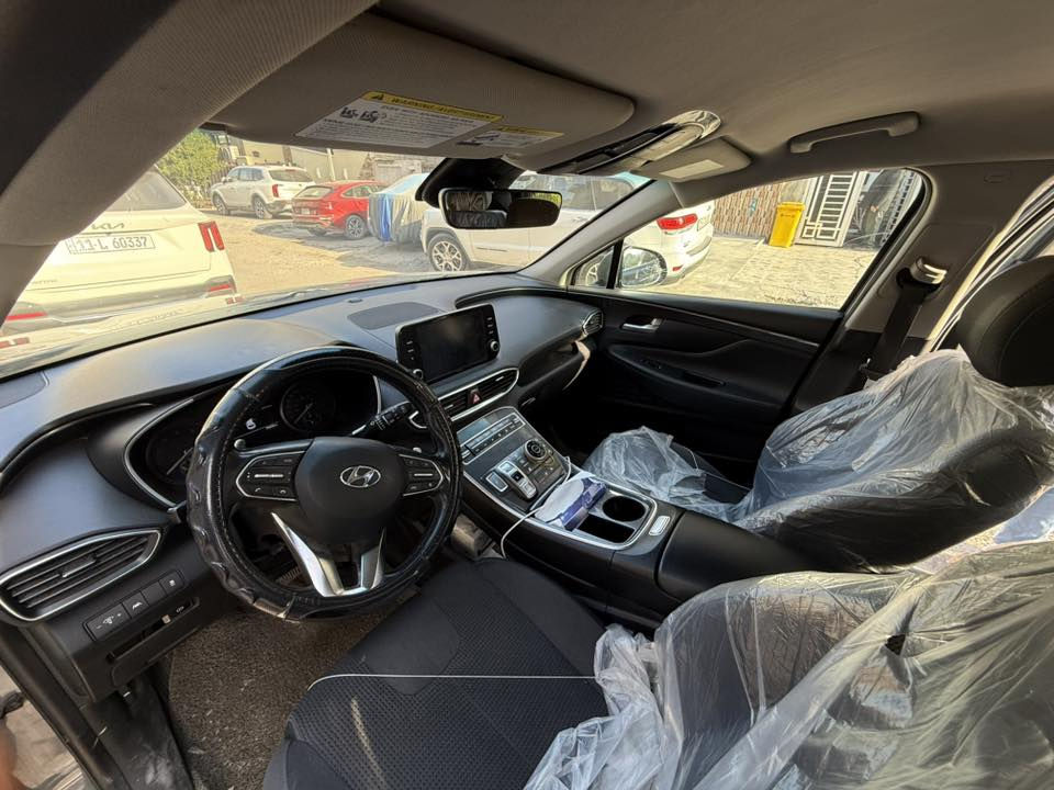 السلام عليكم
للبيع سنتافي ٢٠٢١ وارد أمريكي رقم أربيل باسمي 

بدون ضرر يوجد ٣ اماكن بيها بارد وتكحيل بسيط

السعر ٢١٠$ المكان بغداد شارع فلسطين

ماشيه ٧٥ مايل

مكينه ٢٥٠٠

***********
