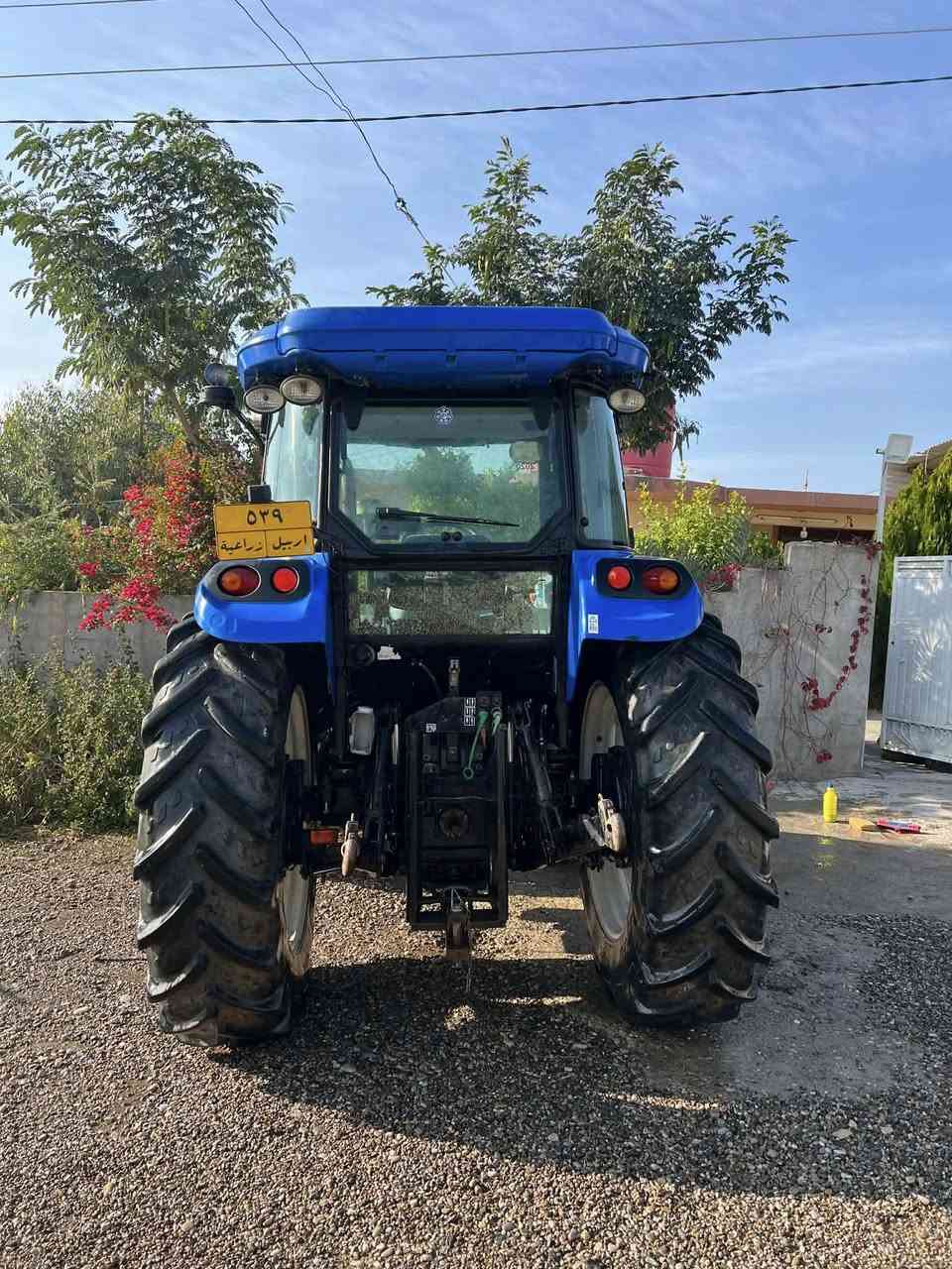 نيوهولند توركي
حجم١١٠
سعري ٢١٠ معامه له 
ژ.تلفون ***********

هه موو گياني به شه رت 
نمونه له جواني و پاكي
