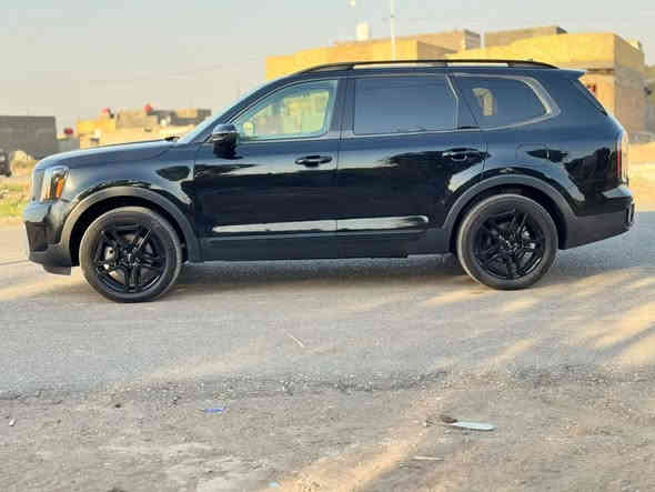 كيا تيلورايد2024 Xline
1رادارات امامية و خلفية
2حساسات امامية خلفية 
3اشاير بل مري
4عدسات دينون +بك لايت ليد
5ليد نهاري
6فتحت سقف
7تشغيل عن بعد
8جنطة كهرباء 
9كشنات VIB بقلاوة 
10كشنات جلد تدفئة تبريد 
11هيتر ستيرن
12قيادة ذاتية
13تحديد مسار 
14مثبت سرعة
15بردات خلفية دفن
16شاشة متصل 
17 خمس مودات قيادة 
18أوتو هولد
19سايد بريك بصمة
20مانع انزلاق
21نضام نزول منحدرات
22كشنات كهرباء 
23مكينةV6 .3800

ممشة السيارة 10.000 mi فقط

السيارة مرقمة بغداد باسمي 
الضرر:- حادثهة بنيد أيرباك دركة بس بدون دواخل ولا شواصي ولا لغود و ما نقصهة برغي 

للاستفسار و معرفة السعر :. ***********
