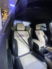 كشنات جارجر جلد مختمة Rt تدفئة للمراوس مع كشنات مخمل مع البطاين حسب ال...