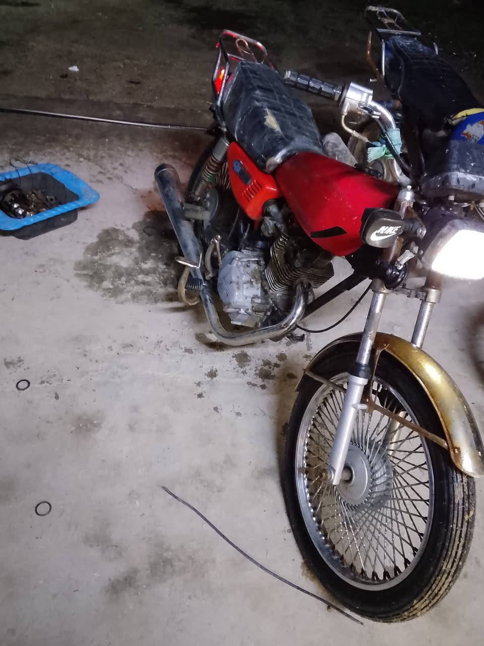 للبيع كلك السعر 175 وبيها مجال***********
