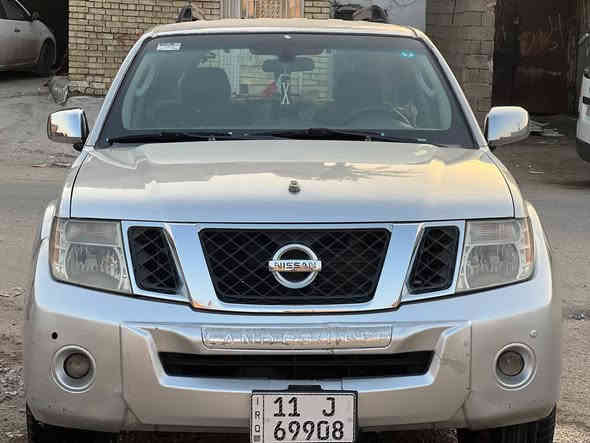 سلام عليكم سياره نيسان بافندر موديل(2008) رقم إنكليزي بغداد سنويه(2028) باسمي سياره فول إله فتحه تحكم مري تحكم ستيرن فور ويل تبريد وتدفه سياره وارد أمريكي حادثه قطعه باب اليمنه خلفي بدون دواخل بيه قطع صبغ بدون حادث  مكينه وكير وصدر جدد السعر $(78) الهاتف(*********** ) بغداد مدينه الصدر
