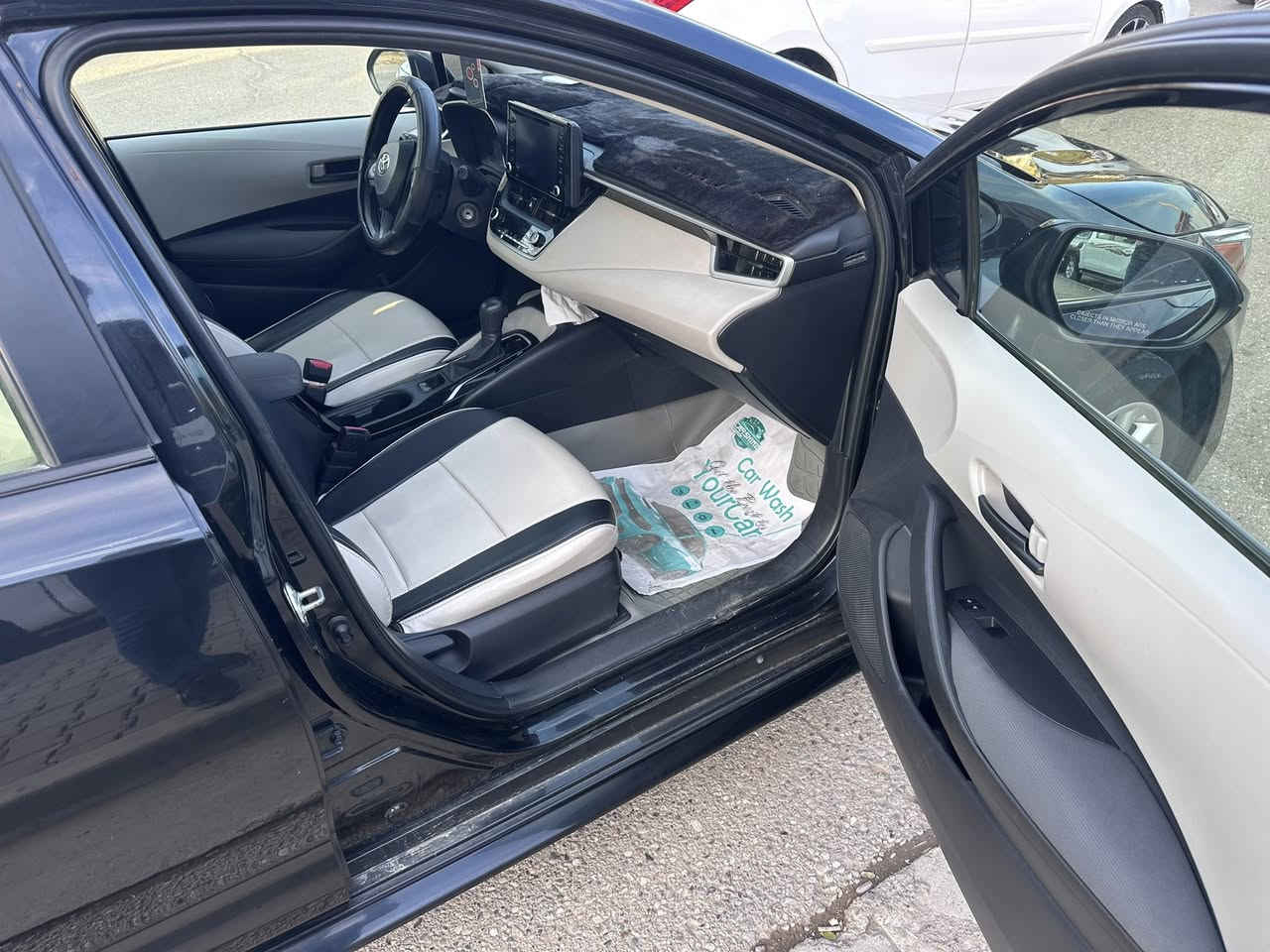 تويوتا كورلا موديل /2022/ كلين 
بدون ضرر
رقم موبايل /***********
***********
عنوان كركوك 
السعر/165$ بيهه مجال بسيط
