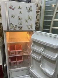 ثلاجه • كامله • مع سلات