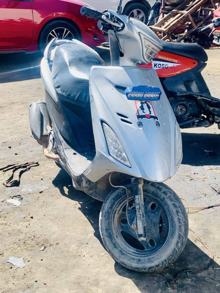 اعادة نشر بسبب الوعود الكاذبة
سلام عليكم 
دراجة ادرس كوري 140 للبيع
محرك ممفتوح  
شلعة قوية تجي 
وتشوف دراجة نضيفة 
شغالة سلف وهندر
بيها نقوصات قليلة
ب210وبيها مجال حك الجية
مكاني ديالى بعقوبة 
***********
