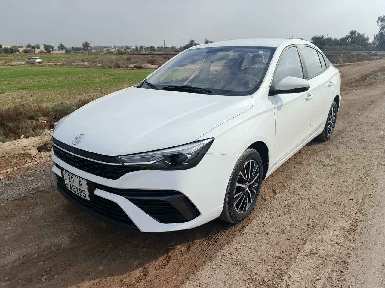 السلام عليكم
ام جي فايف + MG 5

موديل 2025

مكفوله كفاله عامة

ماشية 9000

مرقمة  واسط بسمي تحويل ثاني يوم 

المواصفات

بصمة 

دخول ذكي

تحكم ستيرن

شاشة كبيرة 

منفذ يو اس بي تايب سي

سايد بريك كهربائي 

اتو هولد

مثبت سرعة 

شاشة عداد ذكية 

حساس خلفي 

اشاير مري

مفروشة جلد 

السعر  117$ وبيها مجال بسيط

للأستفسار  ***********
