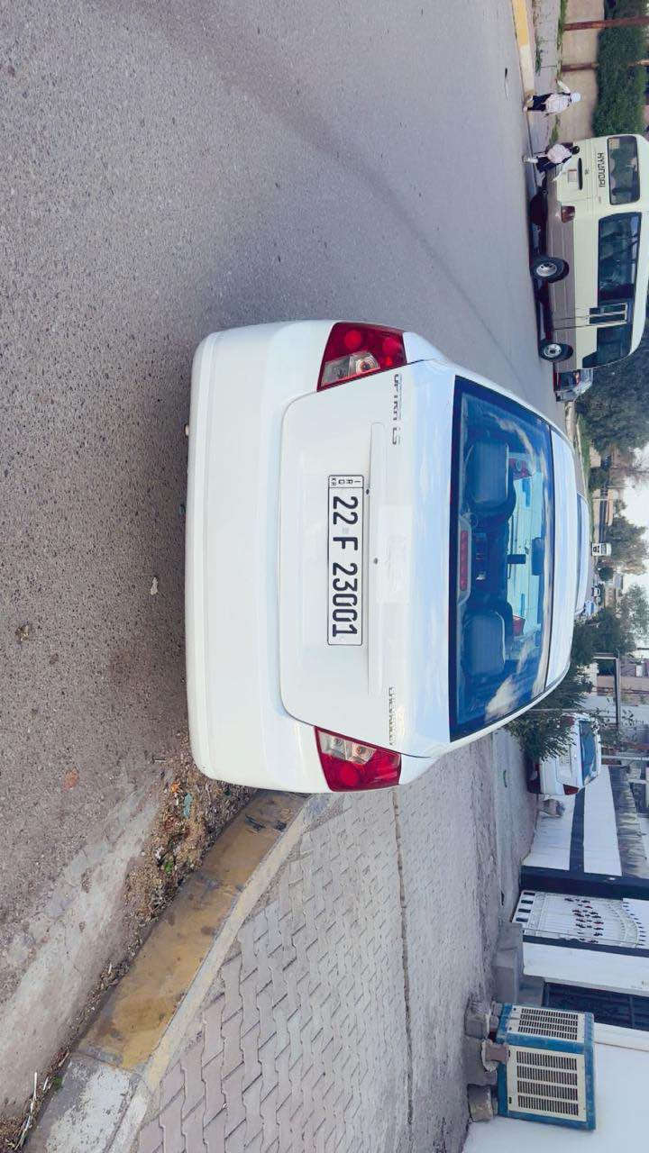 اوبترا 2011 خليجي أوتوماتيك
سيارة حلوة 4جام كهرباء
شاشة وكاميرا 
سيارة جامرلغ سكن وباب بدون دواخل
سيارة بدون مصاريف تايرات✅تبريد❄️
الرقم جديد 
كوبون البنزين موجود 
محرك كير مامفتوح بشرط
سيارة شرط تحويل 
والسعر82$ورقة و بي مجال بسيط
مكاني كركوك شراي يخابر *********** كركوك, العراق
