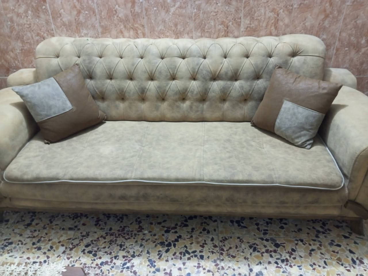 غراض منزلية بحالة جيدة بسبب صغر المكان .. بغداد  البلديات
التواصل فقط عبر الموبايل و خدمة الواتس
***********
