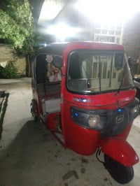 تكتك لبيع موديل 20018 مكينه عشرين مكان بغداد حي بتول قرب جسر فرنسي سعر...