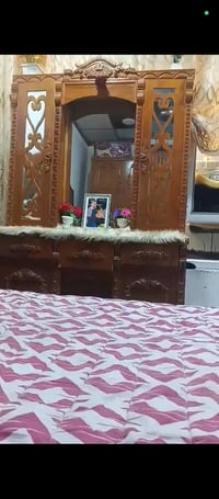 تخت نوم • نظيف • مؤصل رشديه