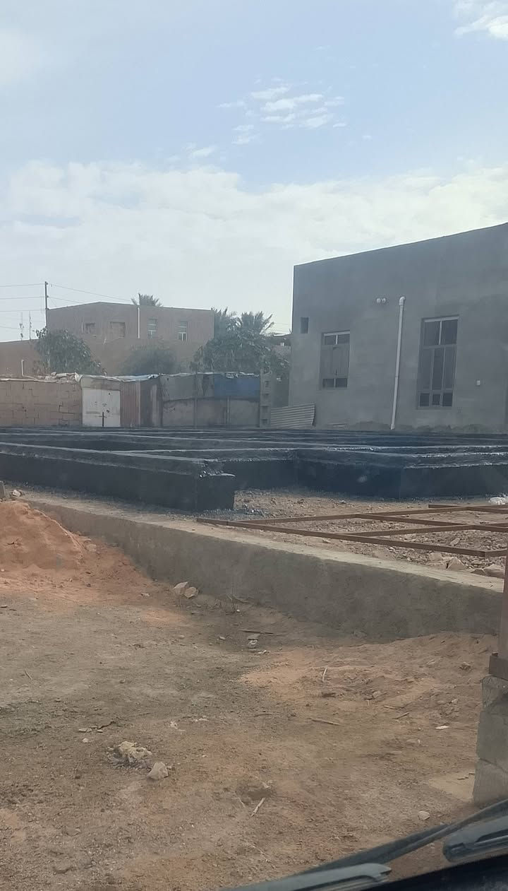 سلام عليكم
نشتغل جير سطح واشتايكر وأيضا تصليح ماستك السطح القديم وجير أساسات نشتغل كرسته وعمل اتريد بس عمل التواصل وياكم خطاب العسافي ***********...***********

