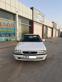 اوبل استرا • ١٩٩٥ • رقم اربيل