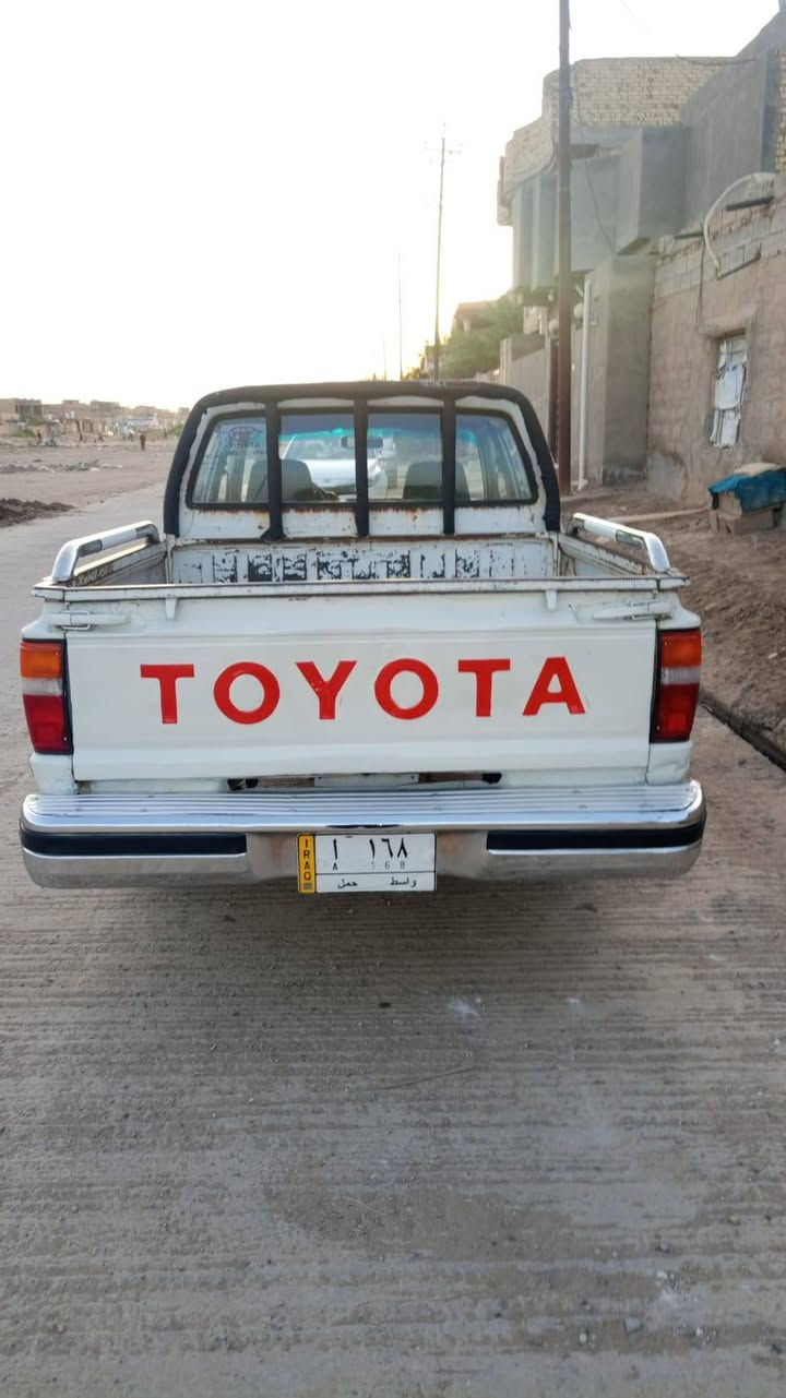 سلام عليكم البيع بيكم مديل 88 سيارة جديدة رقم مميز سيارة جاهز محرك كير شاصي كهربائية حدداده دوشمه مدوره ثاني يوم السعر 43مكان الناصريه قضاء الرفاعي ***********
