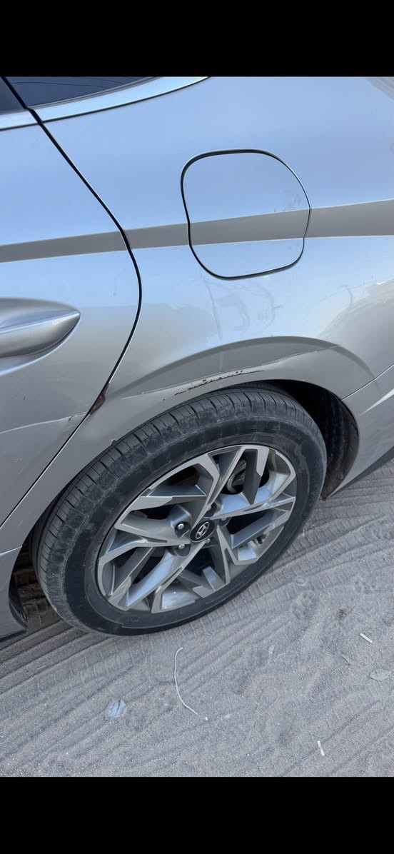 سوناتا امريكي مديل 21 ماشيه 90 الف كيلو
فول عدى الفتحه
حجم المحرك 2،5 
حادث امريكة مرفوق بالصور ماواصل للشاصي 
بل عراق صار بيهة طقتين بسيطة موضح بل صور

رقم اربيل سعر 160

للتواصل ***********
